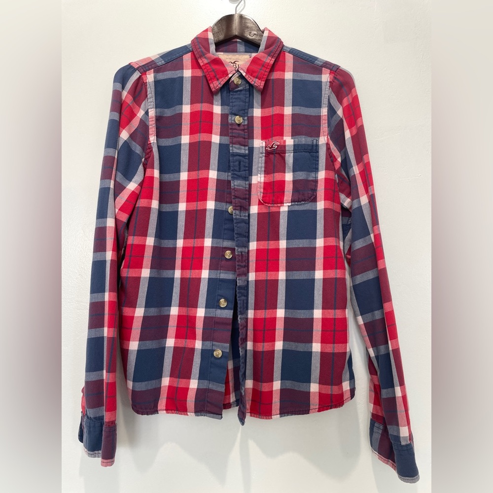 Hollister plaid button up shirt